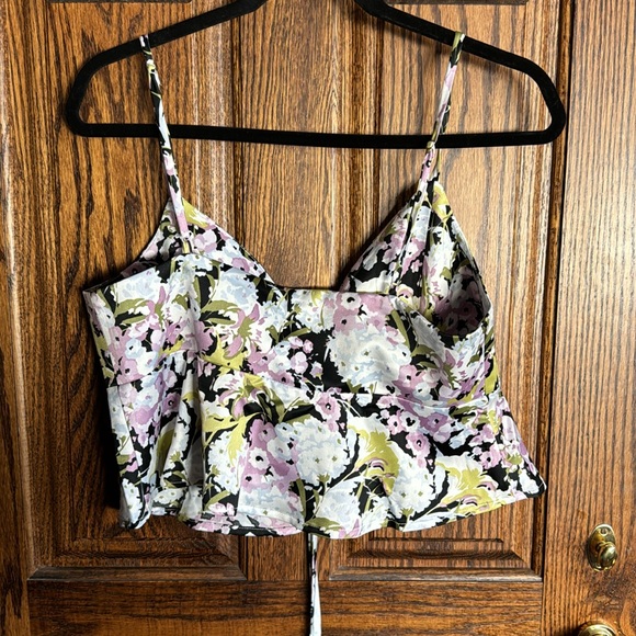 Dynamite Cami Top - Picture 3 of 3